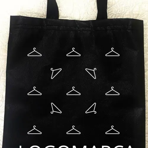 Sacola de Tnt Personalizadas com Seu Logo 25x30 cm
