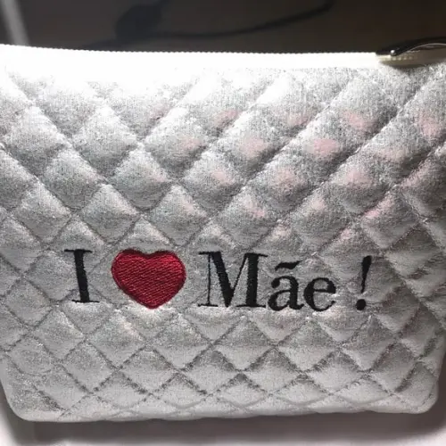 necessaire em metalassê bordadas especial dia das mães