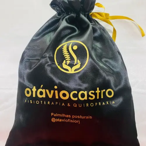 Sacos de Cetim para Roupas Personalizados 25x30 cm