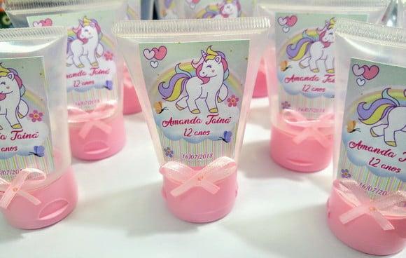 Bisnagas de Hidratante Personalizada