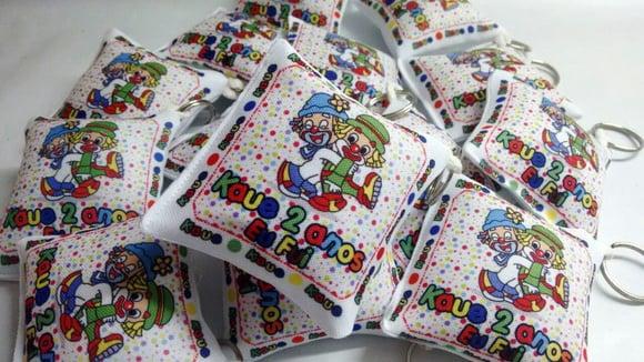 Chaveiros mini almofadas 10 unid