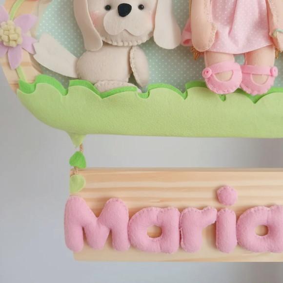 Enfeite de Porta de Maternidade - Menininha e Cachorrinhos