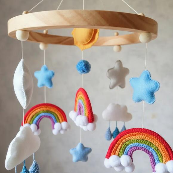 Móbile de Berço - Estrelas, Nuvens e Arco Íris Color
