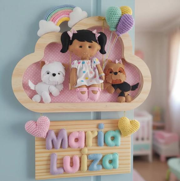 Porta de Maternidade - Menininha e Cachorrinhos