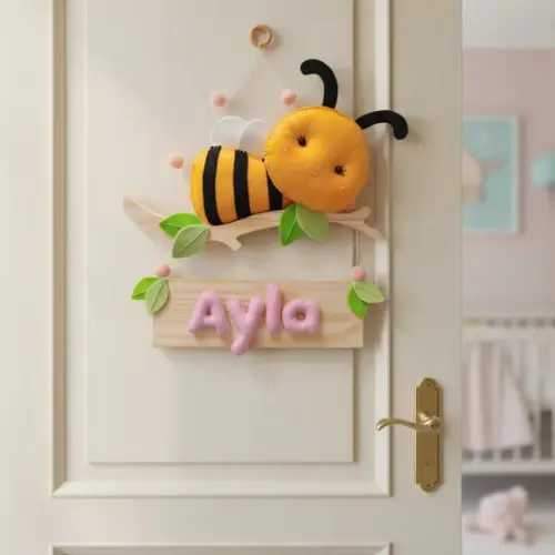 Enfeite Quarto Porta de Maternidade Galho Abelhinha