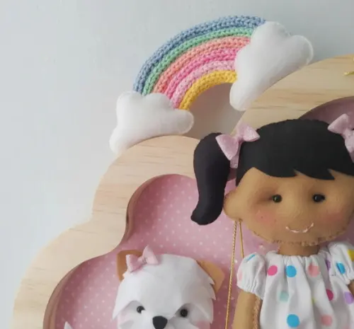 Porta de Maternidade - Menininha e Cachorrinhos