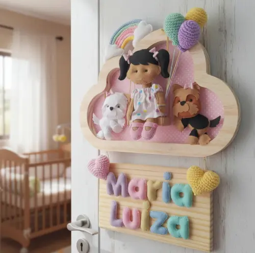 Porta de Maternidade - Menininha e Cachorrinhos