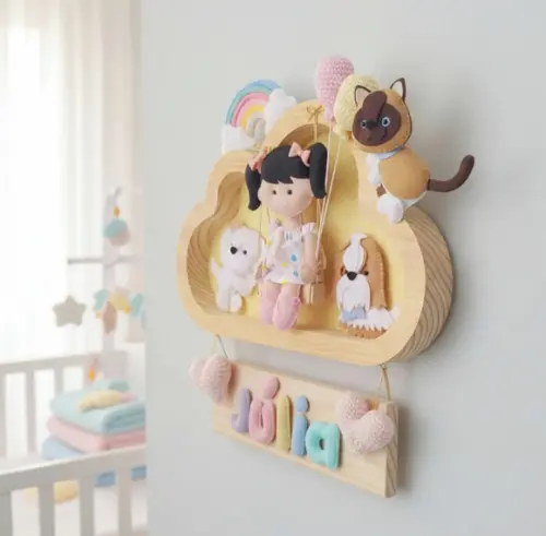 Porta de Maternidade - Menininha, Cachorrinhos e Gatinho