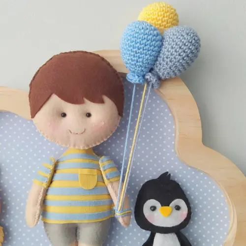 Porta de Maternidade - Menininho, Pinguim e Cachorrinho