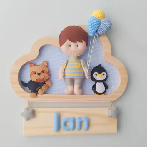 Porta de Maternidade - Menininho, Pinguim e Cachorrinho