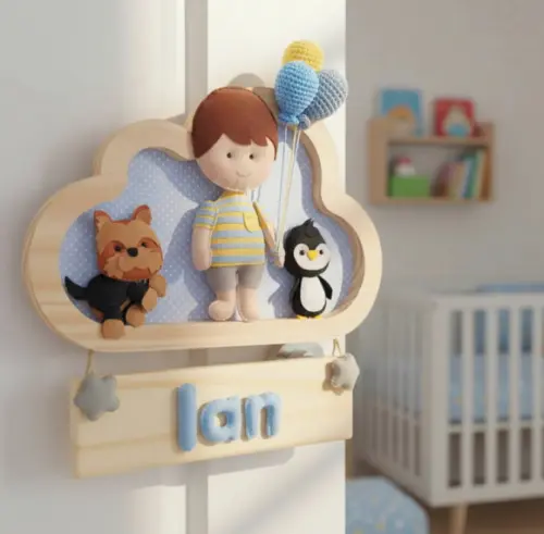 Porta de Maternidade - Menininho, Pinguim e Cachorrinho