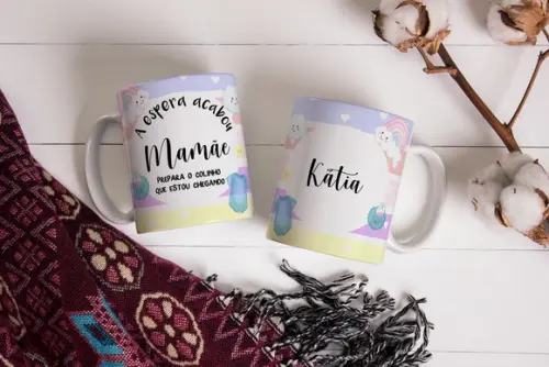 Caneca Mamãe Prepara o Colinho Que Estou Chegando