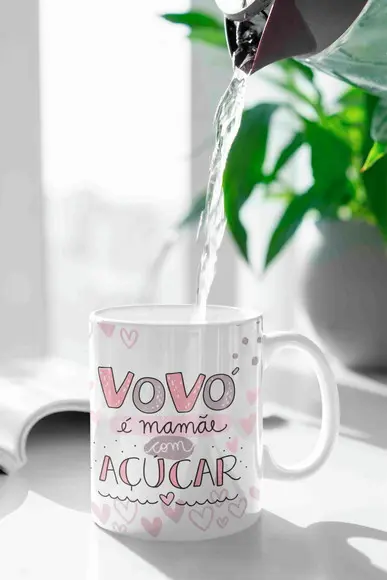 Caneca Vovó é Mãe com Açúcar