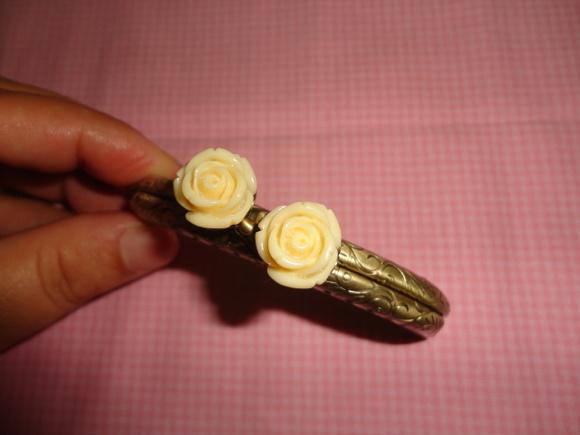 Fecho da vovó com flor de resina
