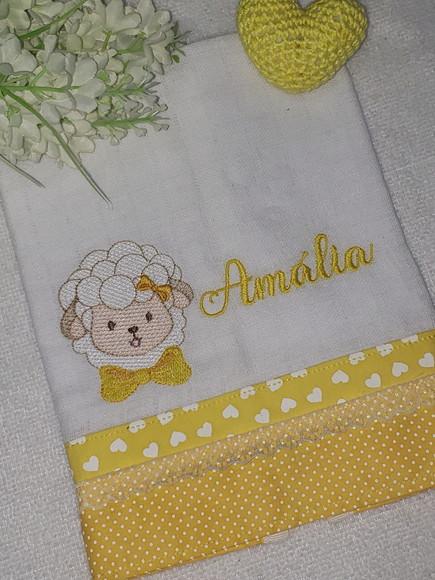 Fralda Boca Bordada Personalizada