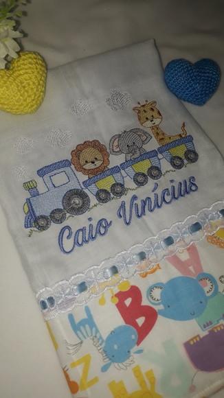 Fralda Boca Bordada Personalizada