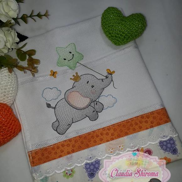Fralda bordada personalizada