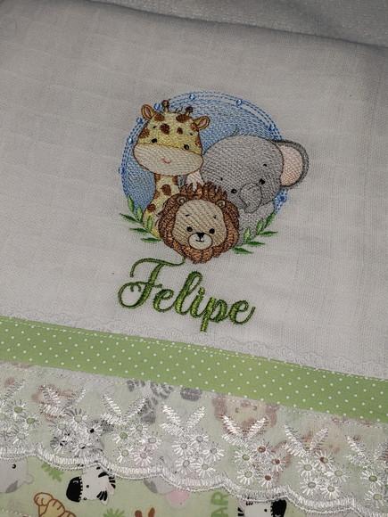 Fralda Passeio Bordada Personalizada