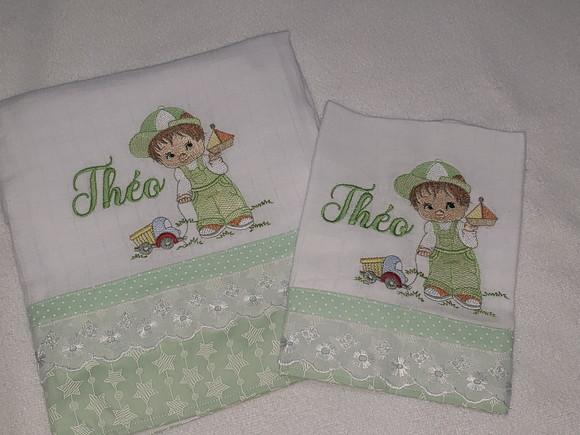 Kit 2 Fraldas Bordadas
