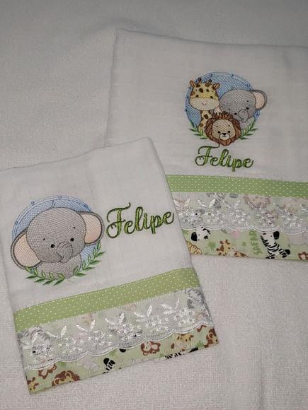Kit 2 Fraldas Bordadas