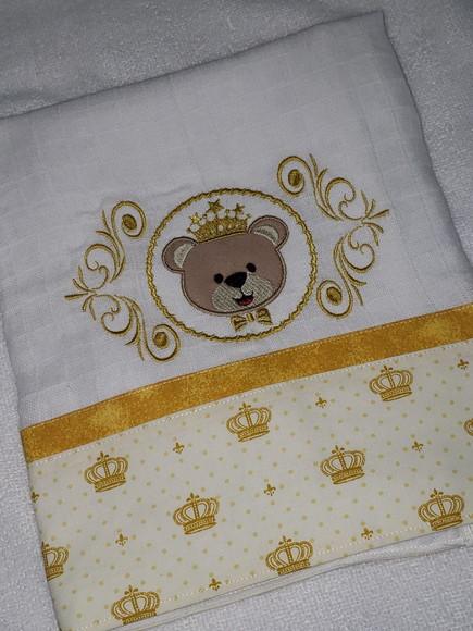 Kit 2 Fraldas Bordadas