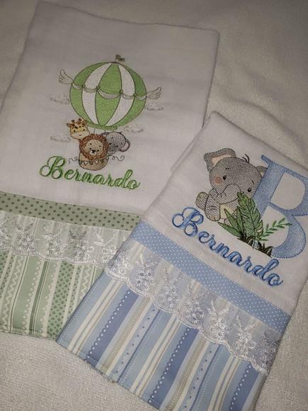 Kit 2 Fraldas Bordadas