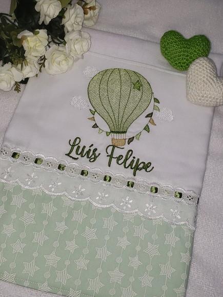 Kit 2 Fraldas Bordadas