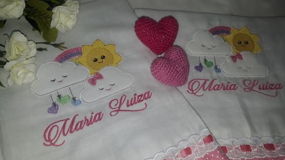 Kit 2 Fraldas Bordadas
