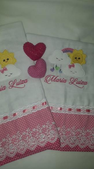 Kit 2 Fraldas Bordadas