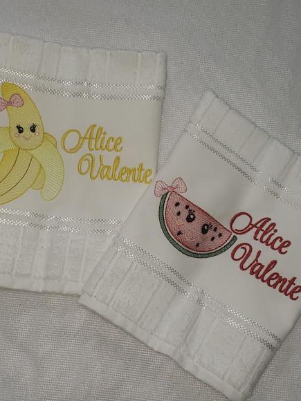 Kit 2 Toalhas Escolar Infantil Personalizada