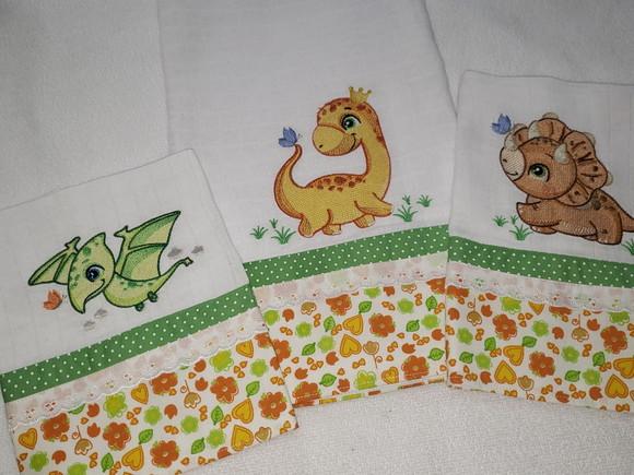Kit 3 Fraldas Bordadas