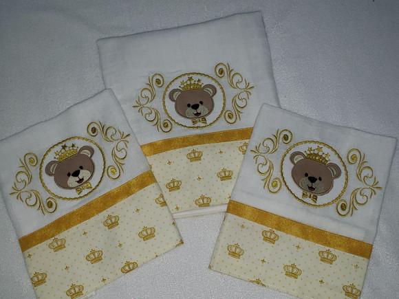 Kit 3 Fraldas Bordadas