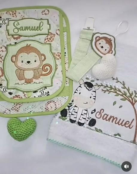 Kit Capa de Caderneta + Toalha de Boca + Prendedor de Apa Ca