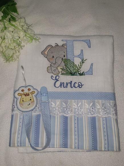 Kit Fralda de Boca e Prendedor de Chupetas