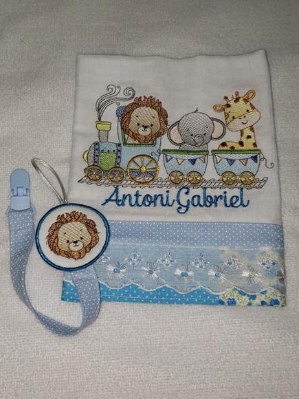 Kit Fralda de Boca e Prendedor de Chupetas