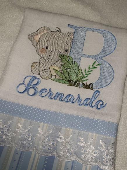 Kit Fralda de Boca e Prendedor de Chupetas