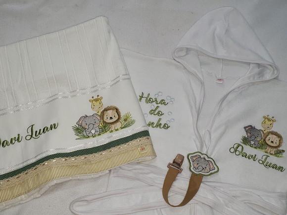 Kit Roupão de Bebê e Toalha de Banho Personalizado