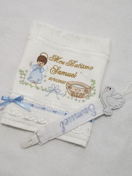 Kit Toalha Batizado e Prendedor de Chupeta