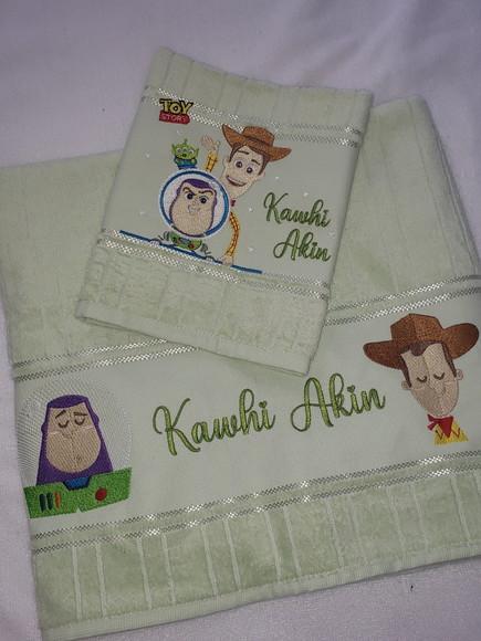 Kit Toalha de Banho e Lavabo Personalizada
