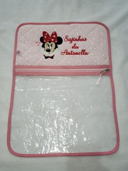 Kit Toalha de Banho e Saquinho Roupa Suja