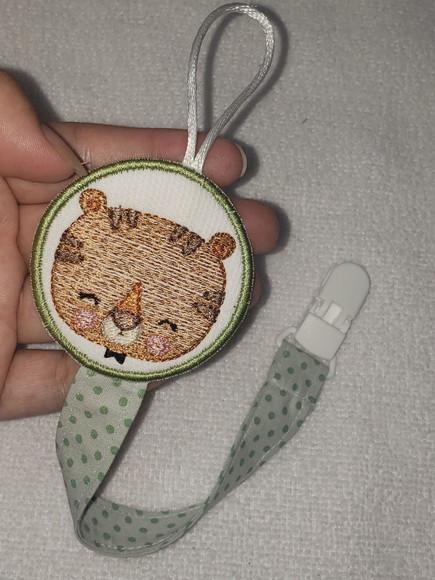 Kit Toalha Fralda Capuz Personalizada + Prendedor de Chupeta