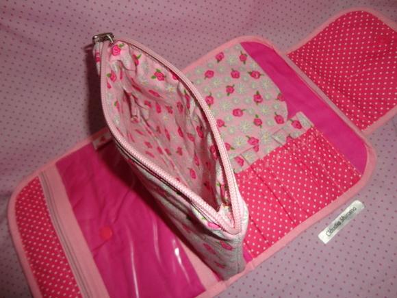 Necessérie porta maquiagem
