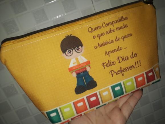 Necessérie Professor