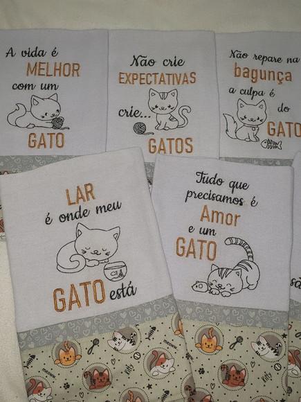 Semaninha Gatinhos