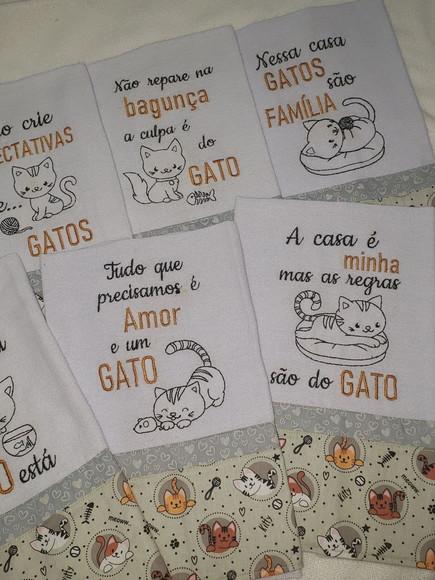 Semaninha Gatinhos