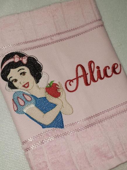 Toalha Escolar Infantil Personalizada