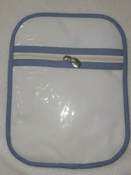 Capa Caderneta de Vacinas e Documentos Bordada