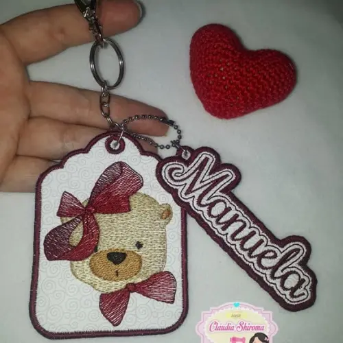 Chaveiro Ursa e Nome Bordado Personalizado