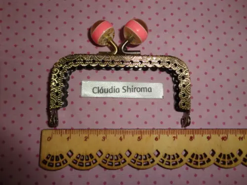 Fecho da vovó quadrado rosa brilho