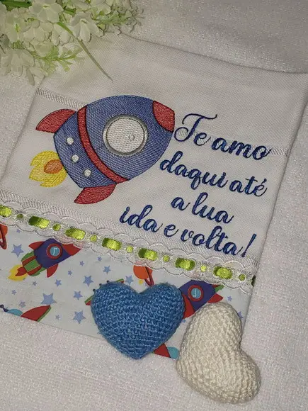 Fralda Boca Bordada Personalizada